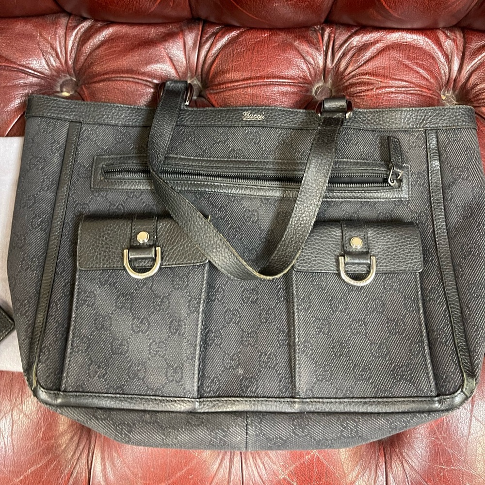 💯 Authentic Gucci black canvas tote bag with matching wallet